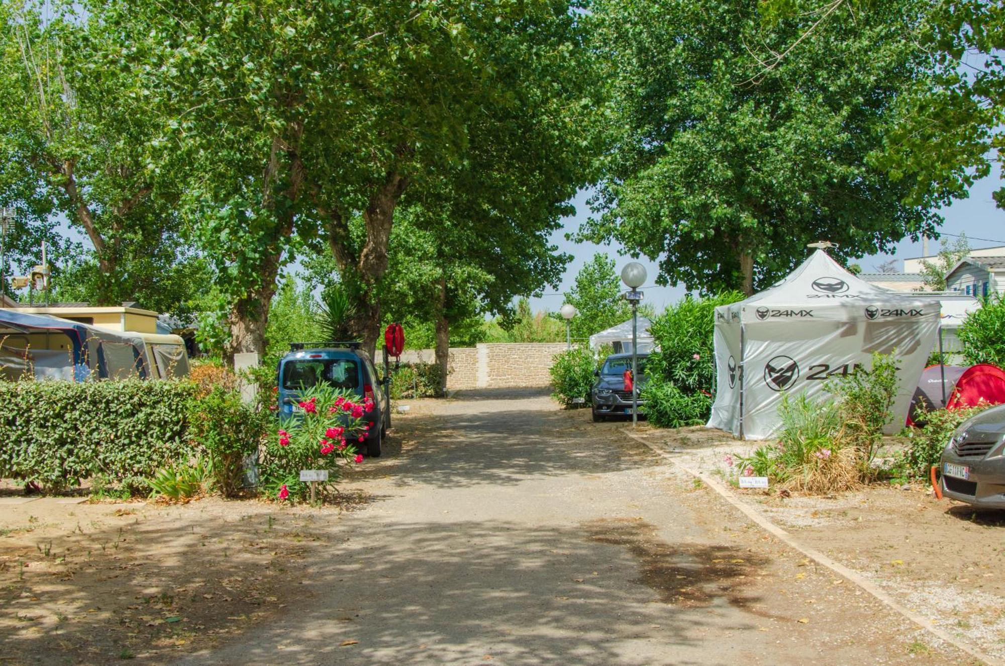 Camping Les Jardins D Agathe Le Grau-dʼAgde Exterior foto